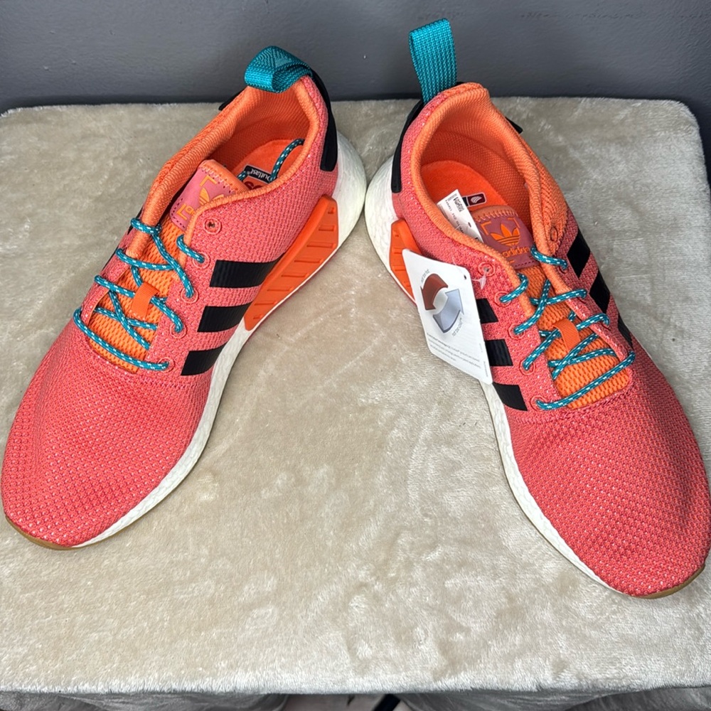 Adidas NMD_R2